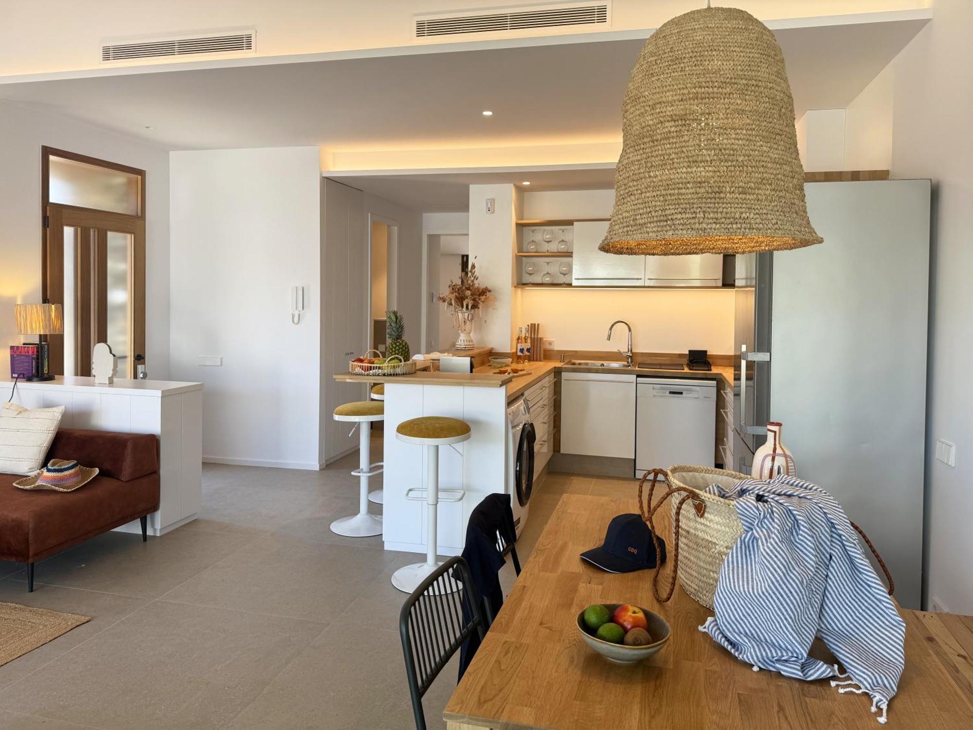 Appartement met 2 Slaapkamers en Uitzicht op Zee